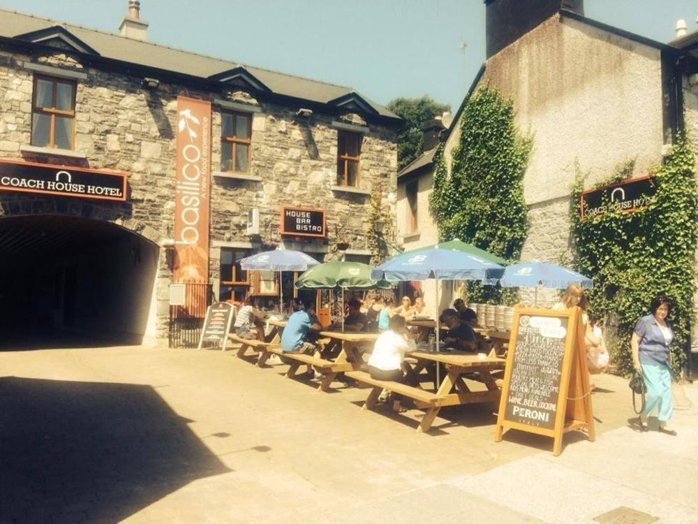 The Coach House Hotel Oranmore Exterior foto